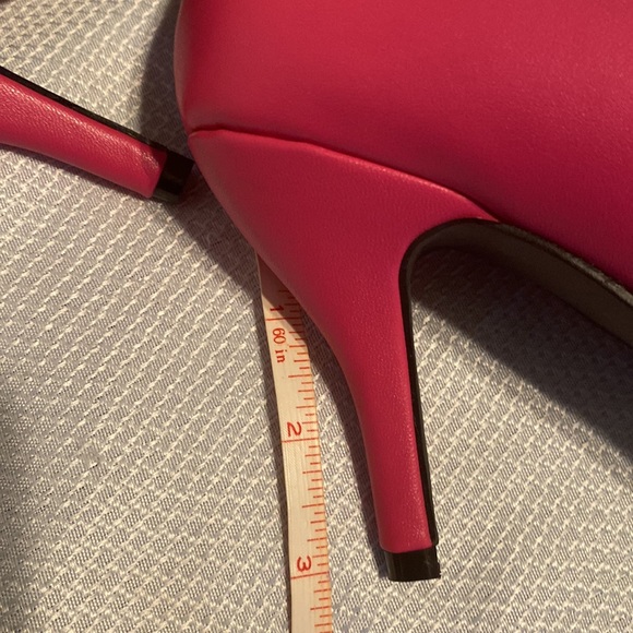 LUNNAH BELLA SIZE 9 fushia lpumps never worn - Picture 5 of 6
